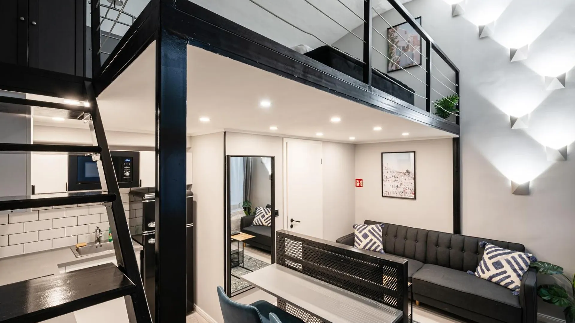 아파트 S13- Boutique Apartments, Best Location, By Bqa 부다페스트 헝가리
